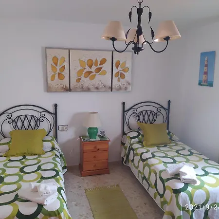 Atico Soleado 公寓 *