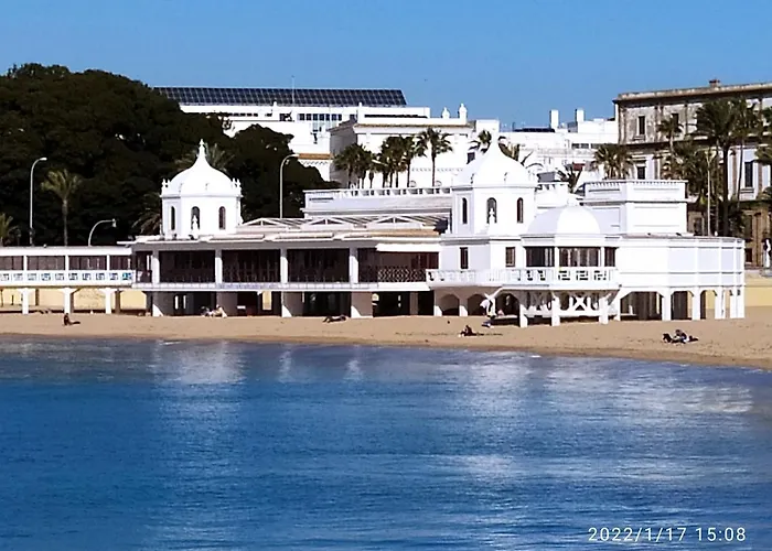 Atico Soleado アパート *